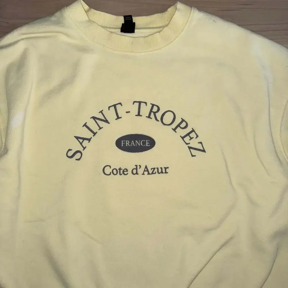 Wild Fable Pale Yellow Saint-Tropez France Crewneck Sweatshirt - Picture 2 of 7